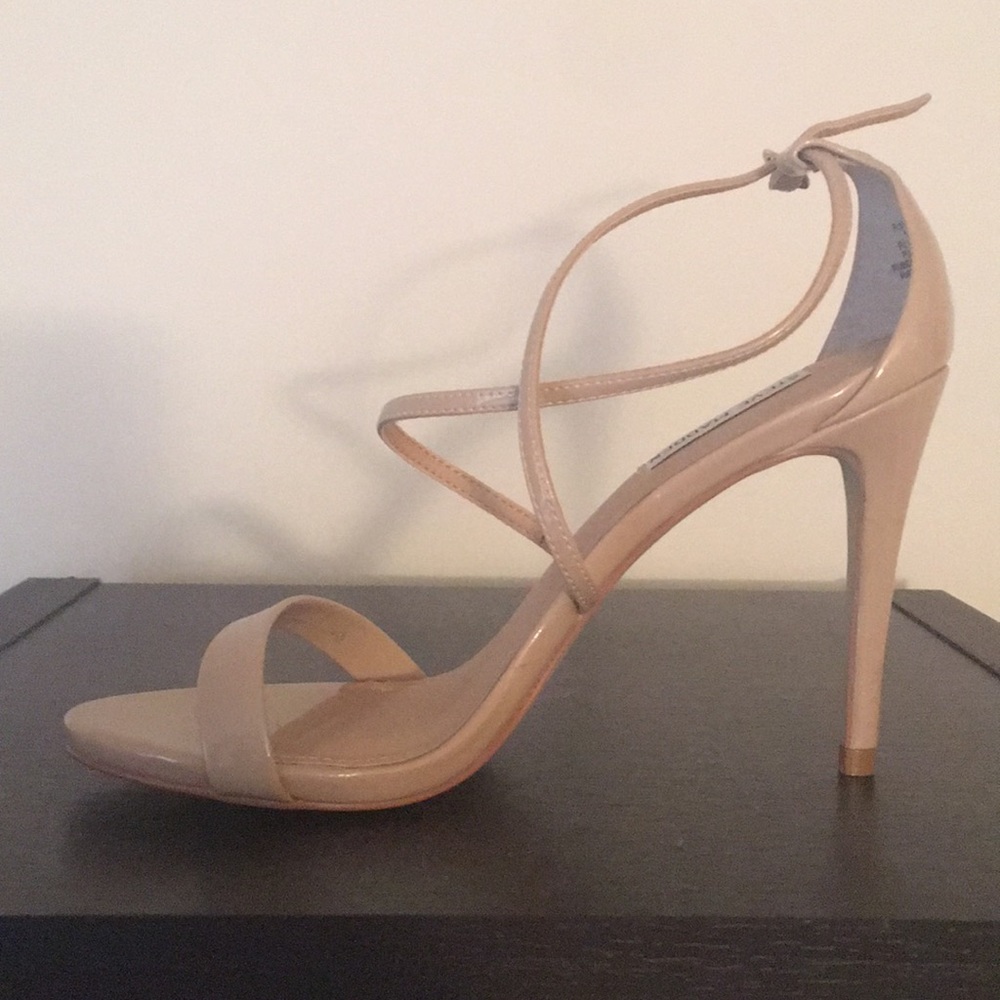 Sexy & Sassy Nude Heels